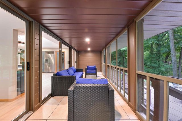 4678 Sonseeahray DRIVE, Hubertus, WI 53033