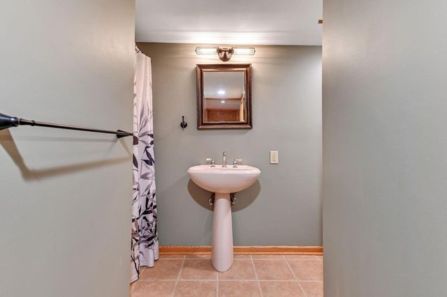 4678 Sonseeahray DRIVE, Hubertus, WI 53033