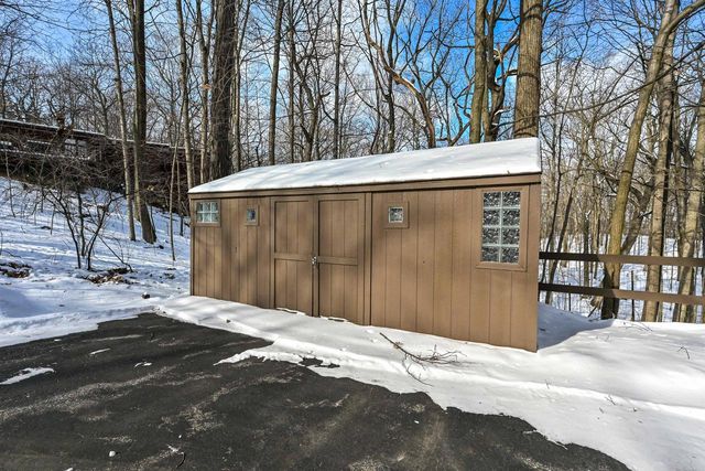 4678 Sonseeahray DRIVE, Hubertus, WI 53033