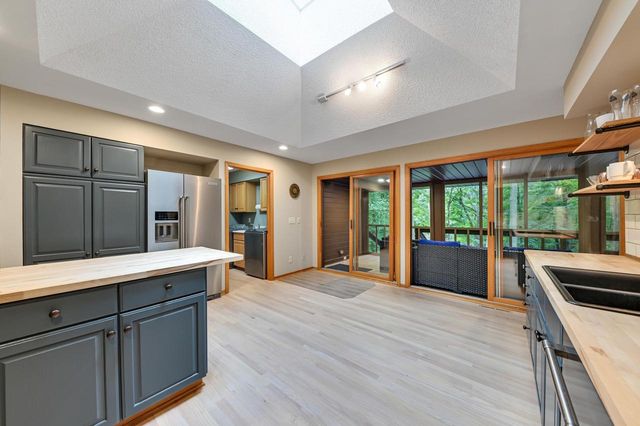 4678 Sonseeahray DRIVE, Hubertus, WI 53033