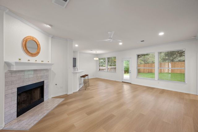 8124 Siringo PASS, Austin, TX 78749