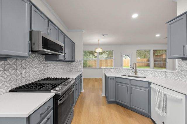 8124 Siringo PASS, Austin, TX 78749