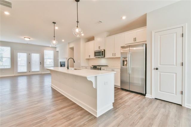 2282 Whistler Way NE, Lawrenceville, GA 30043