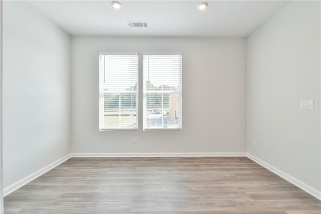 2282 Whistler Way NE, Lawrenceville, GA 30043