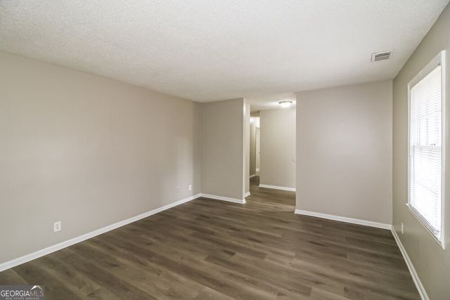 20 Freeman Drive, Stockbridge, GA 30281