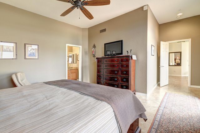 13606 N CAMBRIA Drive 208, Fountain Hills, AZ 85268