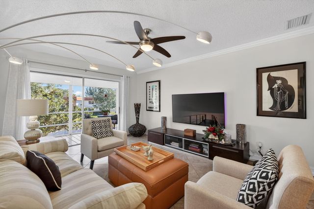 1225 NW 21st Street 36-3609, Stuart, FL 34994