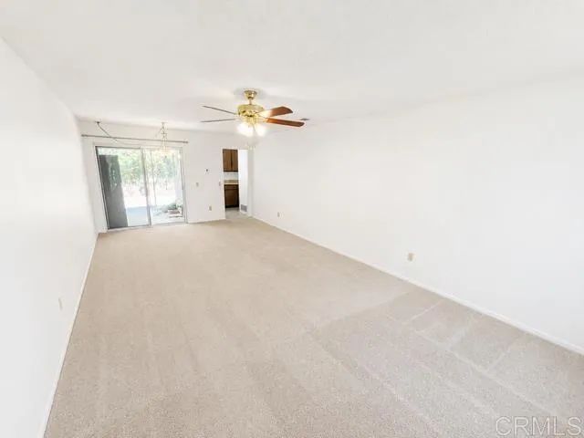 1527 Temple Heights Dr., Oceanside, CA 92056