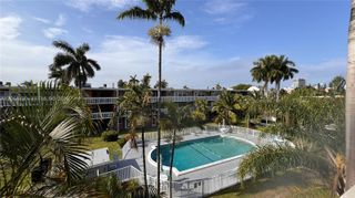 141 NE 10th Avenue 24C, Hallandale Beach, FL 33009