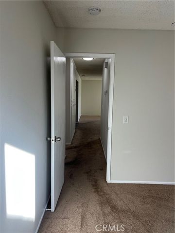 2302 El Grande, Hemet, CA 92545