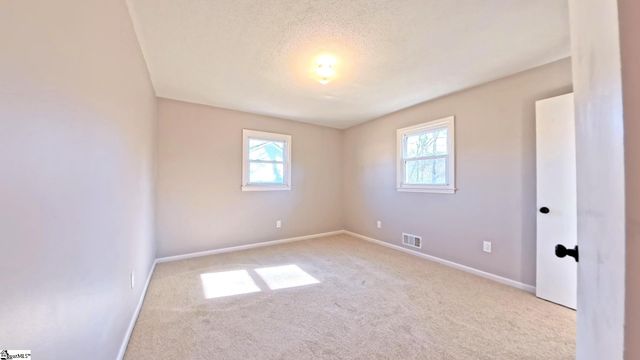 1202 Brookwood Drive, Boiling Springs, SC 29316