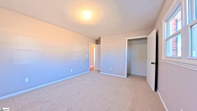 1202 Brookwood Drive, Boiling Springs, SC 29316