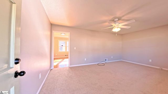 1202 Brookwood Drive, Boiling Springs, SC 29316