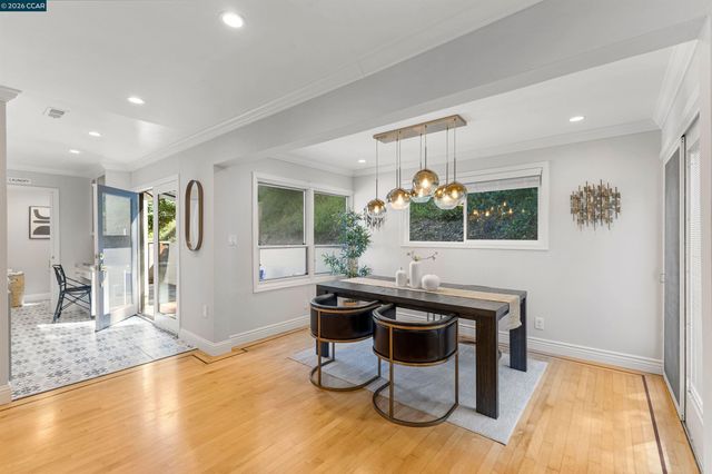 3575 Springhill Rd, Lafayette, CA 94549