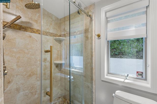 3575 Springhill Rd, Lafayette, CA 94549