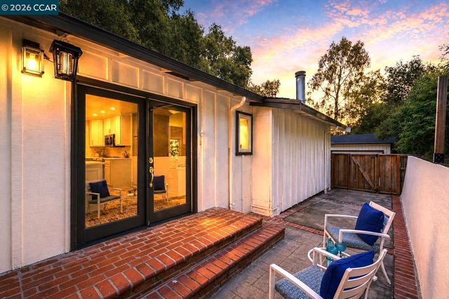 3575 Springhill Rd, Lafayette, CA 94549