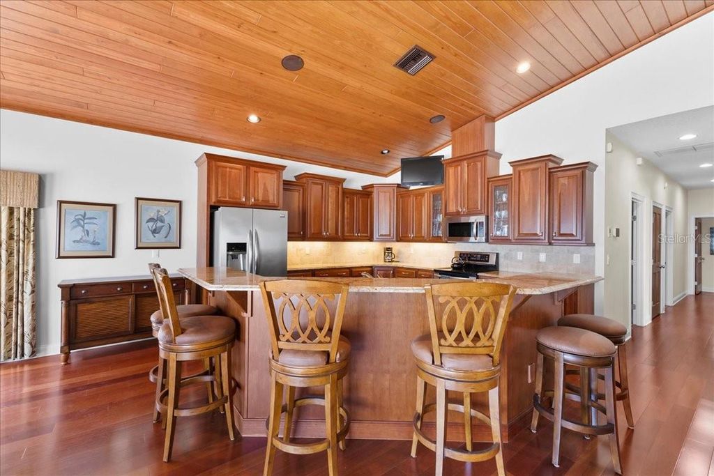 Image 11 of property listing at 5609 S ATLANTIC AVENUE, New Smyrna Beach, FL 32169