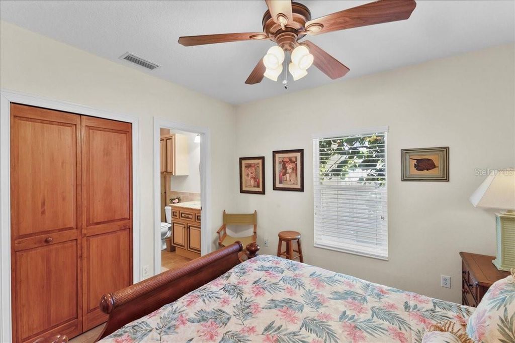 Image 31 of property listing at 5609 S ATLANTIC AVENUE, New Smyrna Beach, FL 32169