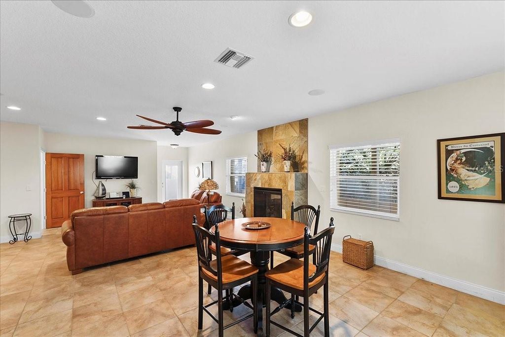 Image 34 of property listing at 5609 S ATLANTIC AVENUE, New Smyrna Beach, FL 32169