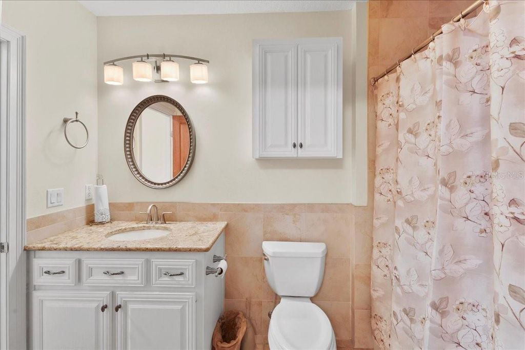 Image 36 of property listing at 5609 S ATLANTIC AVENUE, New Smyrna Beach, FL 32169