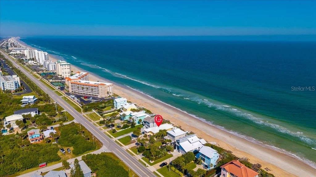 Image 40 of property listing at 5609 S ATLANTIC AVENUE, New Smyrna Beach, FL 32169