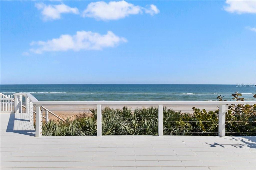 Image 7 of property listing at 5609 S ATLANTIC AVENUE, New Smyrna Beach, FL 32169
