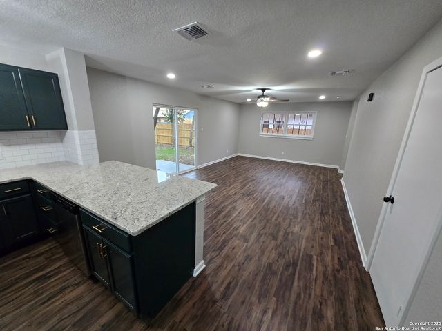 9602 Nona Kay, San Antonio, TX 78217