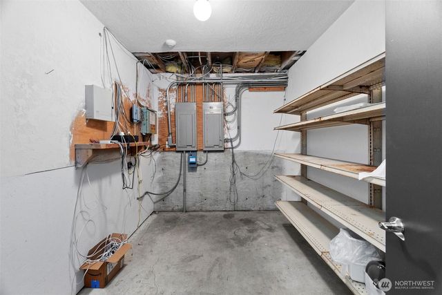 21 Adonai Court, Shelton, WA 98584