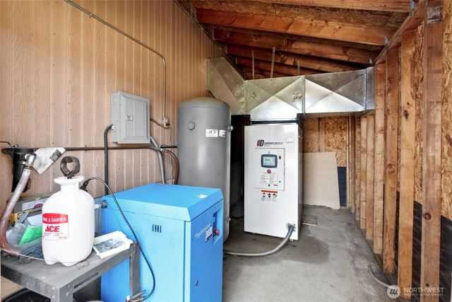 21 Adonai Court, Shelton, WA 98584