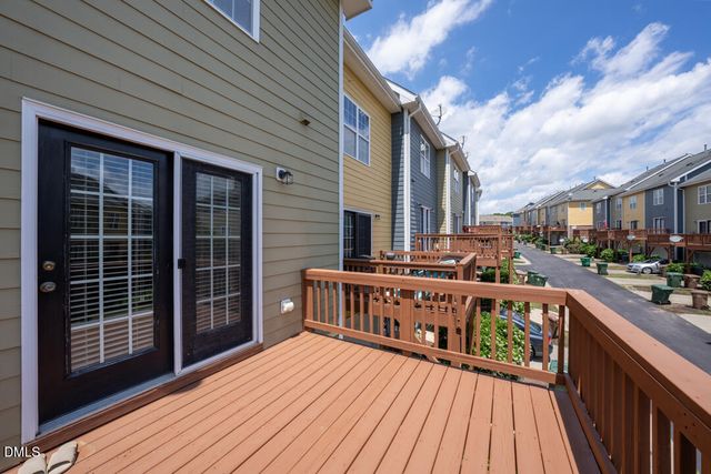 128 Dove Cottage Lane, Cary, NC 27519
