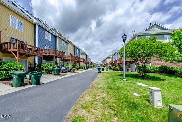 128 Dove Cottage Lane, Cary, NC 27519
