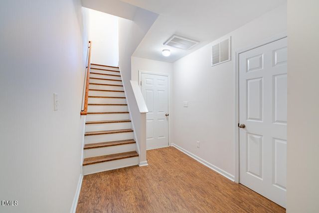 128 Dove Cottage Lane, Cary, NC 27519