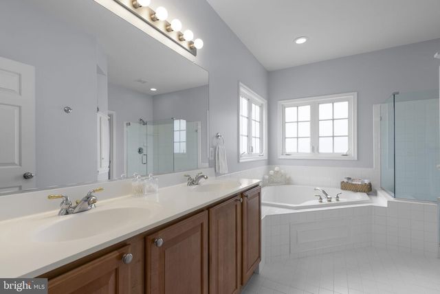 12316 CHERRY BRANCH DR, Clarksburg, MD 20871