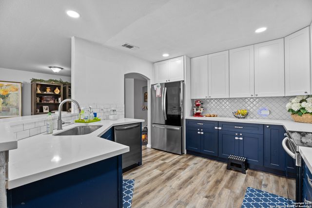 9026 Veranda Court, San Antonio, TX 78250