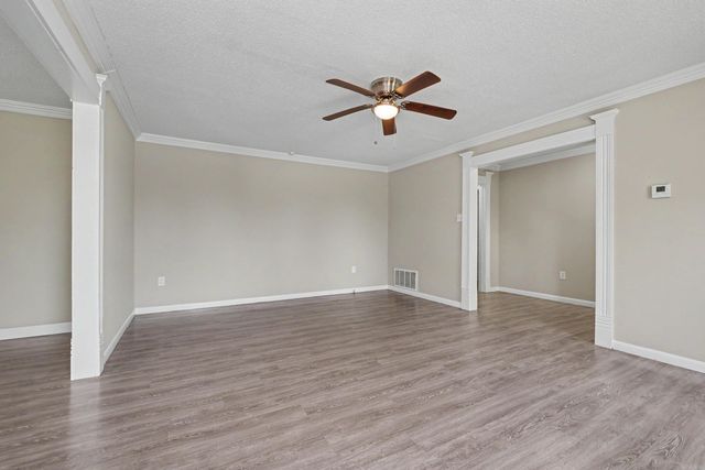 1209 Yorkshire, Helena, AR 72342