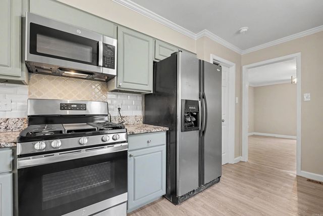 1209 Yorkshire, Helena, AR 72342