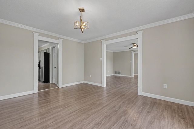 1209 Yorkshire, Helena, AR 72342