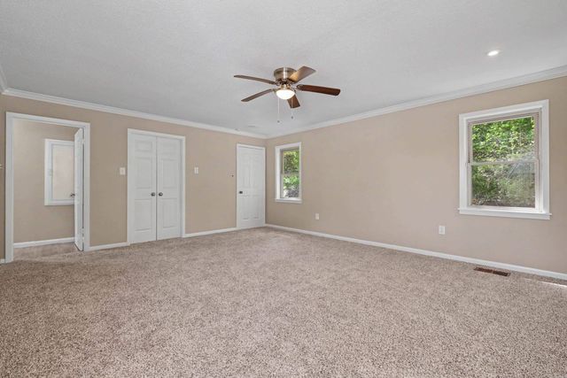 1209 Yorkshire, Helena, AR 72342