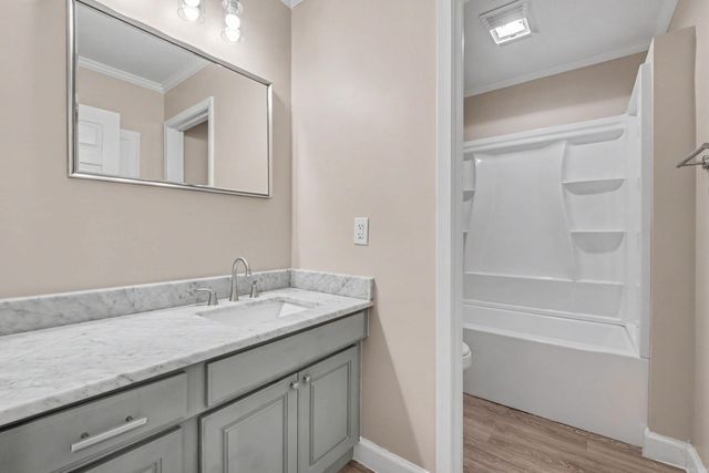 1209 Yorkshire, Helena, AR 72342