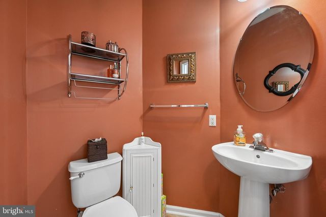 23 EQUESTRIAN DR, Burlington, NJ 08016