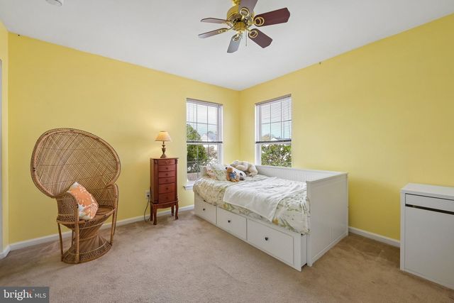 23 EQUESTRIAN DR, Burlington, NJ 08016