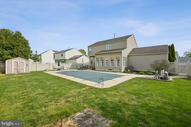 23 EQUESTRIAN DR, Burlington, NJ 08016