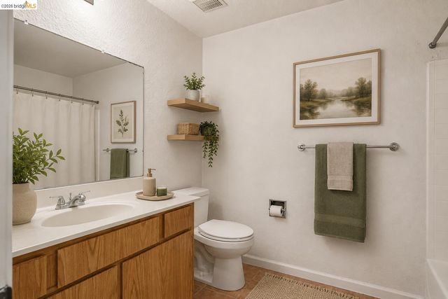 6 Lancaster Cir 108, Bay Point, CA 94565