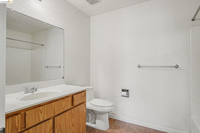 6 Lancaster Cir 108, Bay Point, CA 94565