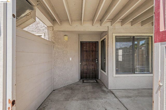 6 Lancaster Cir 108, Bay Point, CA 94565