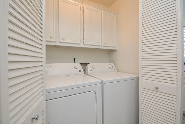 516 Birdsong Drive, League City, TX 77573