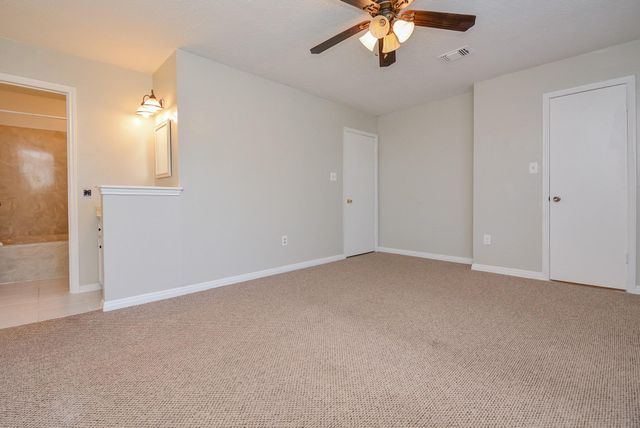 516 Birdsong Drive, League City, TX 77573