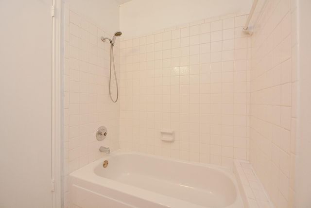 516 Birdsong Drive, League City, TX 77573