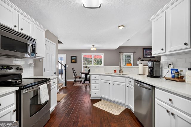 32 Meadows Creek Lane, Senoia, GA 30276