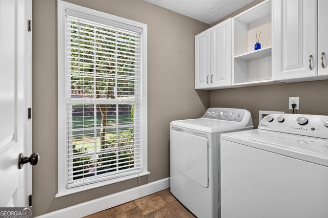 32 Meadows Creek Lane, Senoia, GA 30276